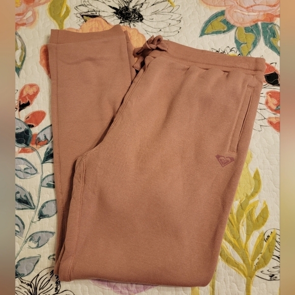 NWT Roxy Ladies Sweatpants - Picture 1 of 3
